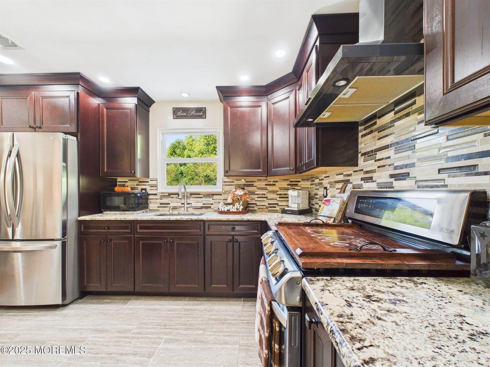 20 Netty Street, Howell, NJ 07731