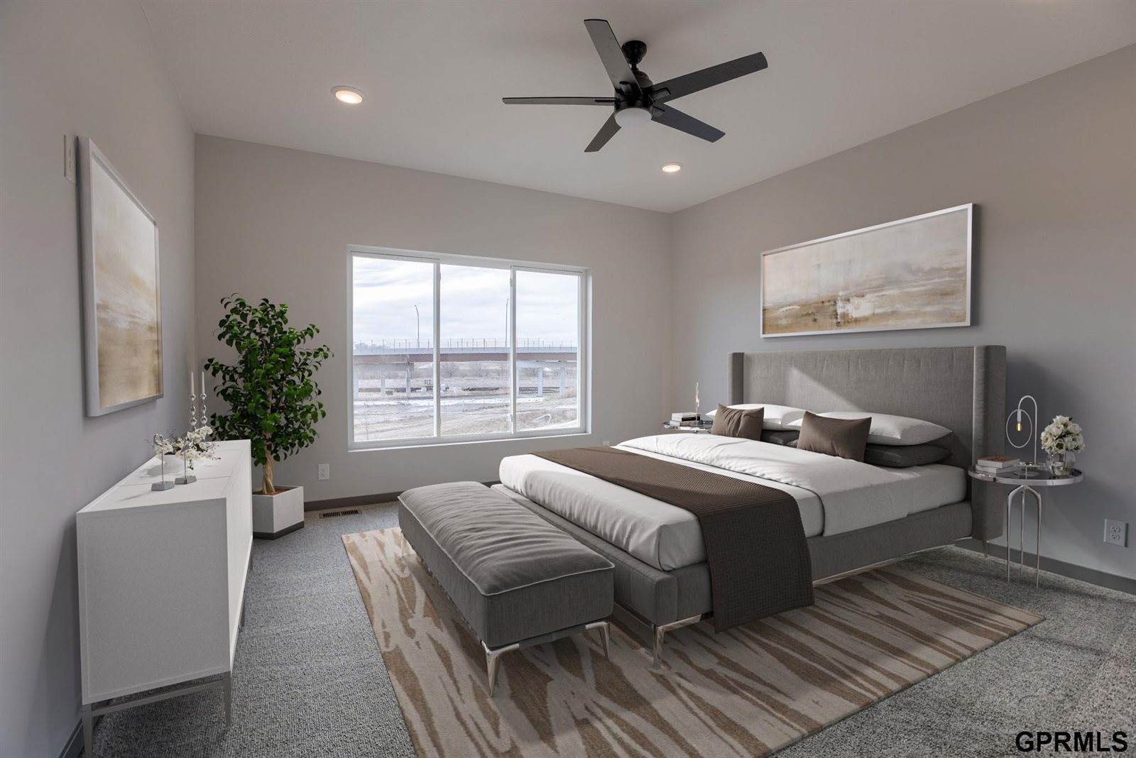 18467 Greenleaf Street, Omaha, NE 68136