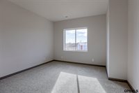 18467 Greenleaf Street, Omaha, NE 68136