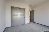 18467 Greenleaf Street, Omaha, NE 68136