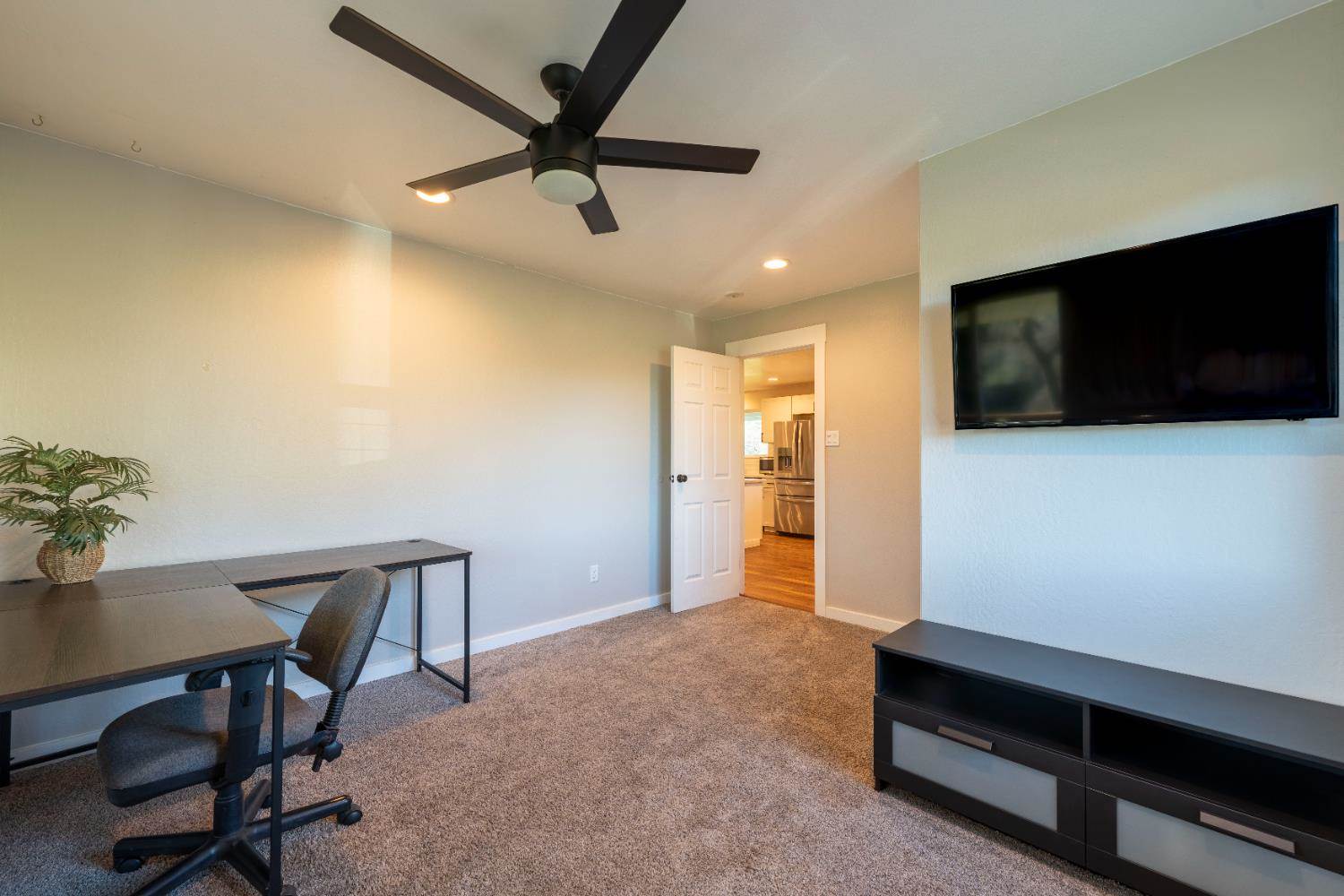 19728 Perimeter Road, Grass Valley, CA 95949