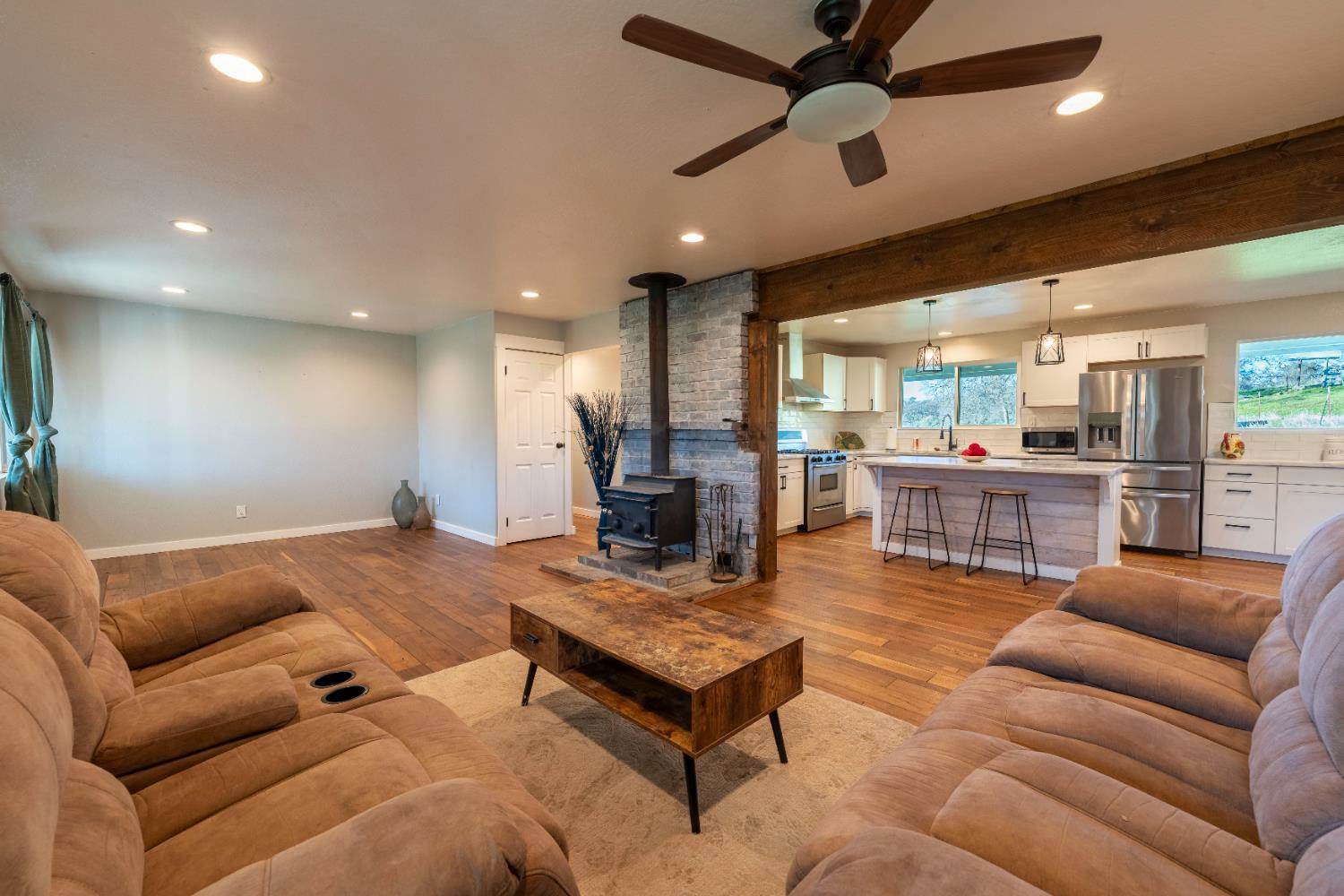 19728 Perimeter Road, Grass Valley, CA 95949