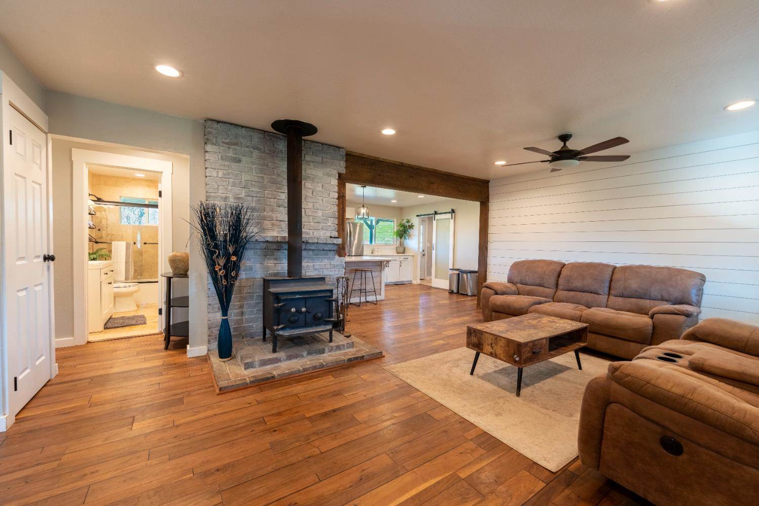 19728 Perimeter Road, Grass Valley, CA 95949