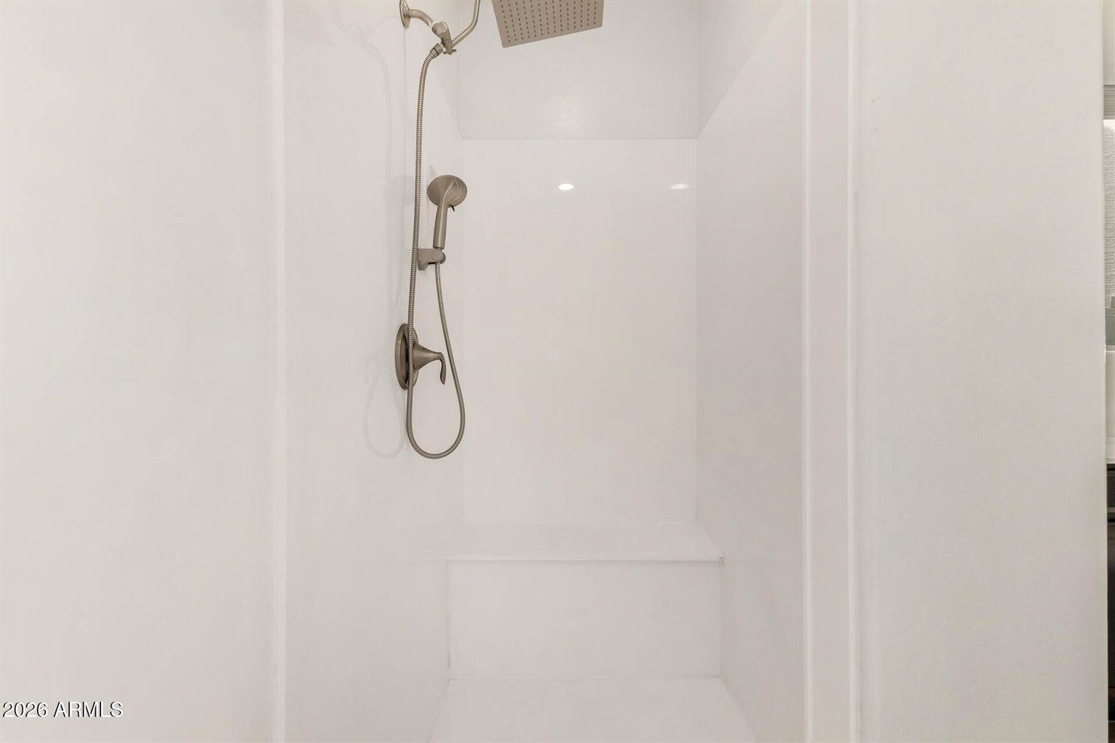 1950 West Larissa Lane, San Tan Valley, AZ 85144