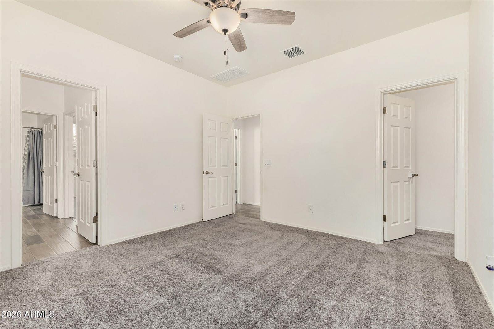 1950 West Larissa Lane, San Tan Valley, AZ 85144