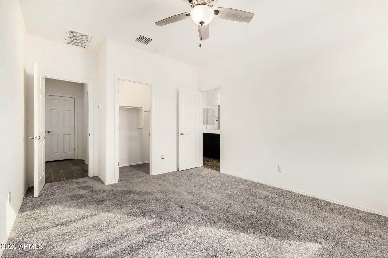 1950 West Larissa Lane, San Tan Valley, AZ 85144