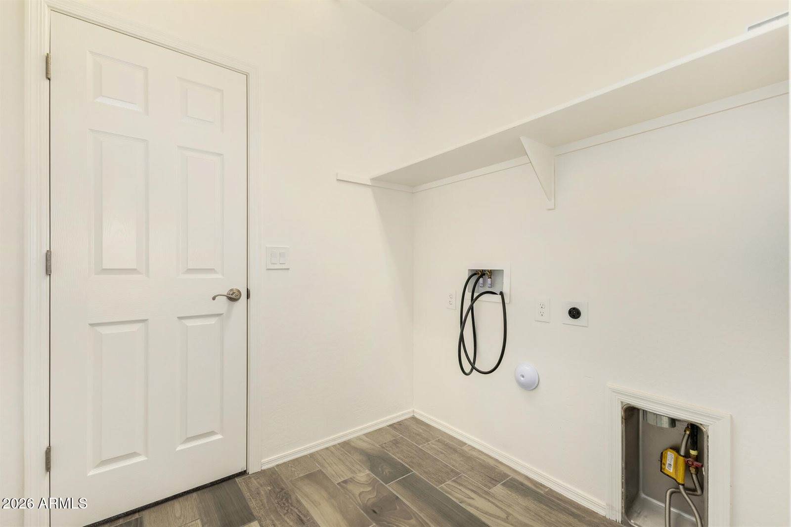 1950 West Larissa Lane, San Tan Valley, AZ 85144