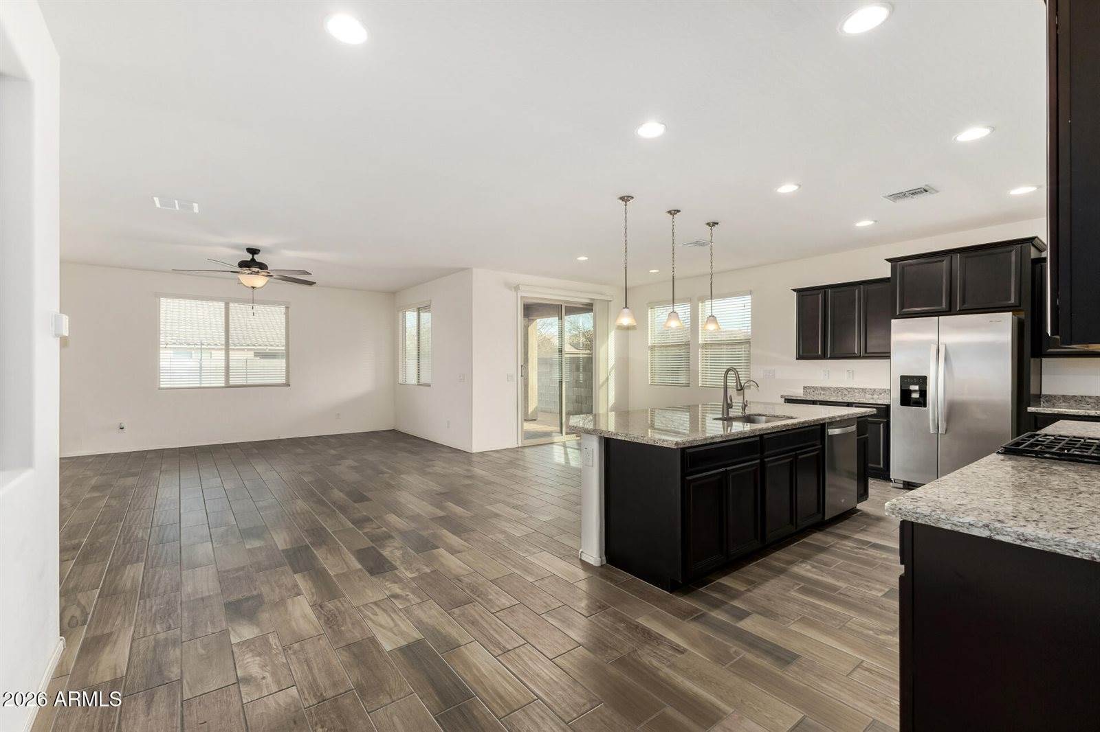 1950 West Larissa Lane, San Tan Valley, AZ 85144