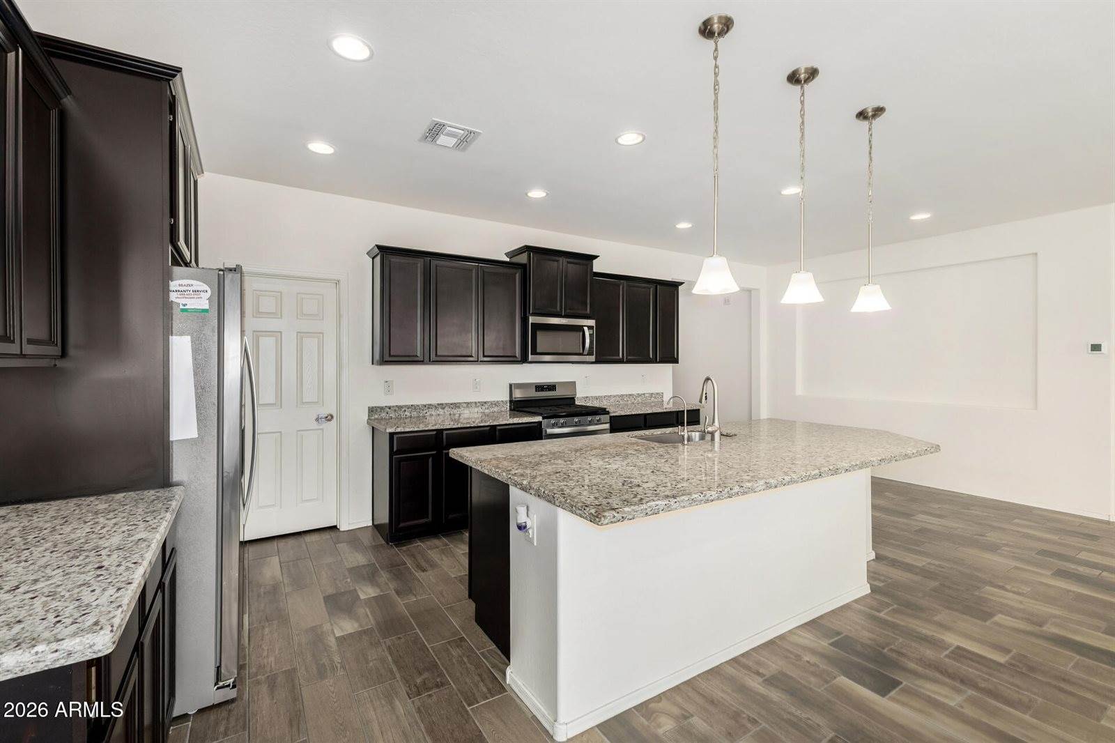 1950 West Larissa Lane, San Tan Valley, AZ 85144