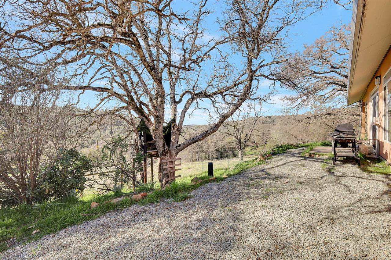 20516 Pleasant Valley Road, North San Juan, CA 95960