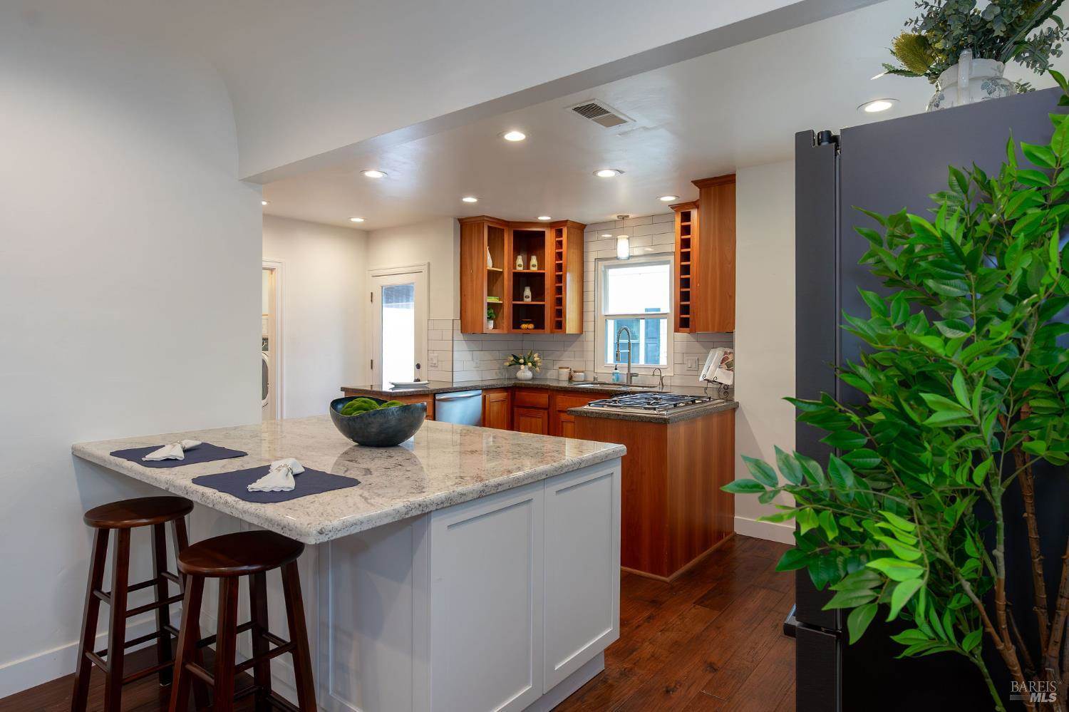 1803 Humboldt Street, Santa Rosa, CA 95404