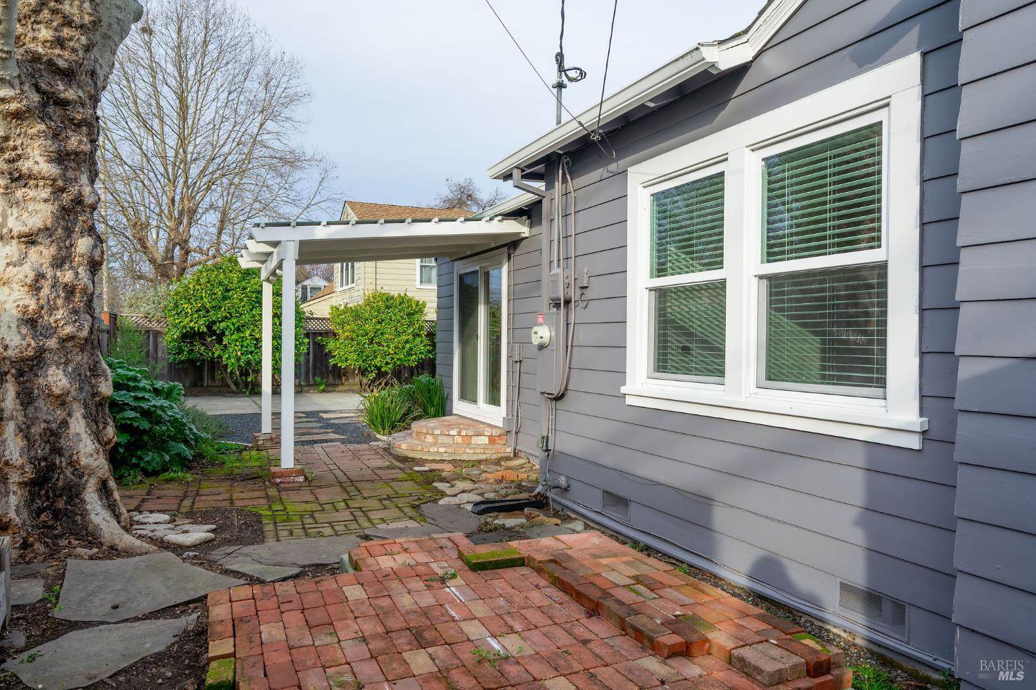 1803 Humboldt Street, Santa Rosa, CA 95404