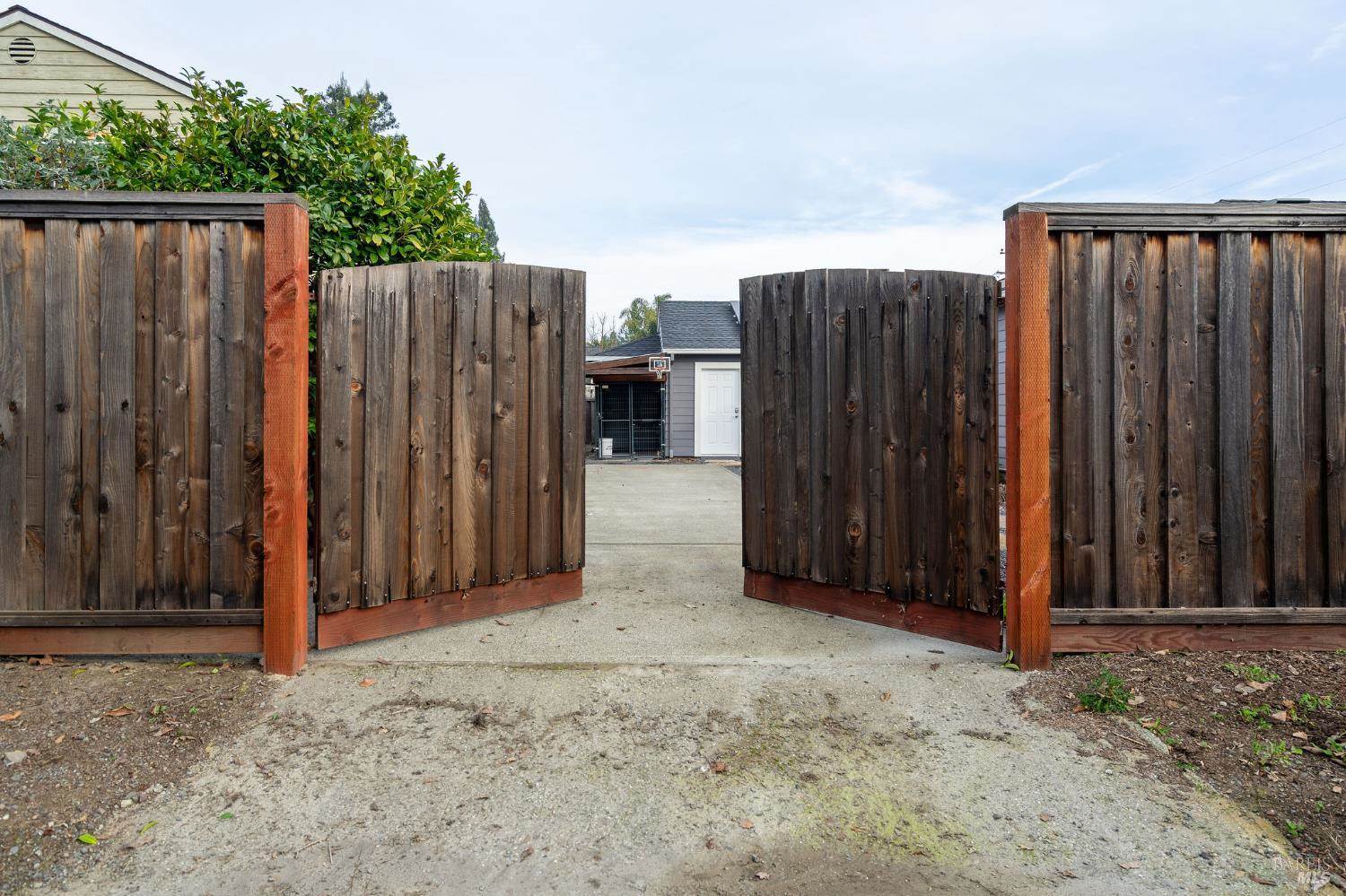 1803 Humboldt Street, Santa Rosa, CA 95404