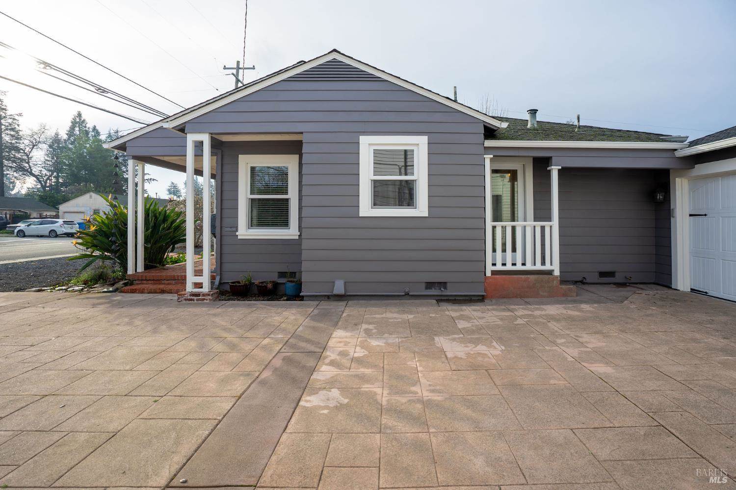 1803 Humboldt Street, Santa Rosa, CA 95404