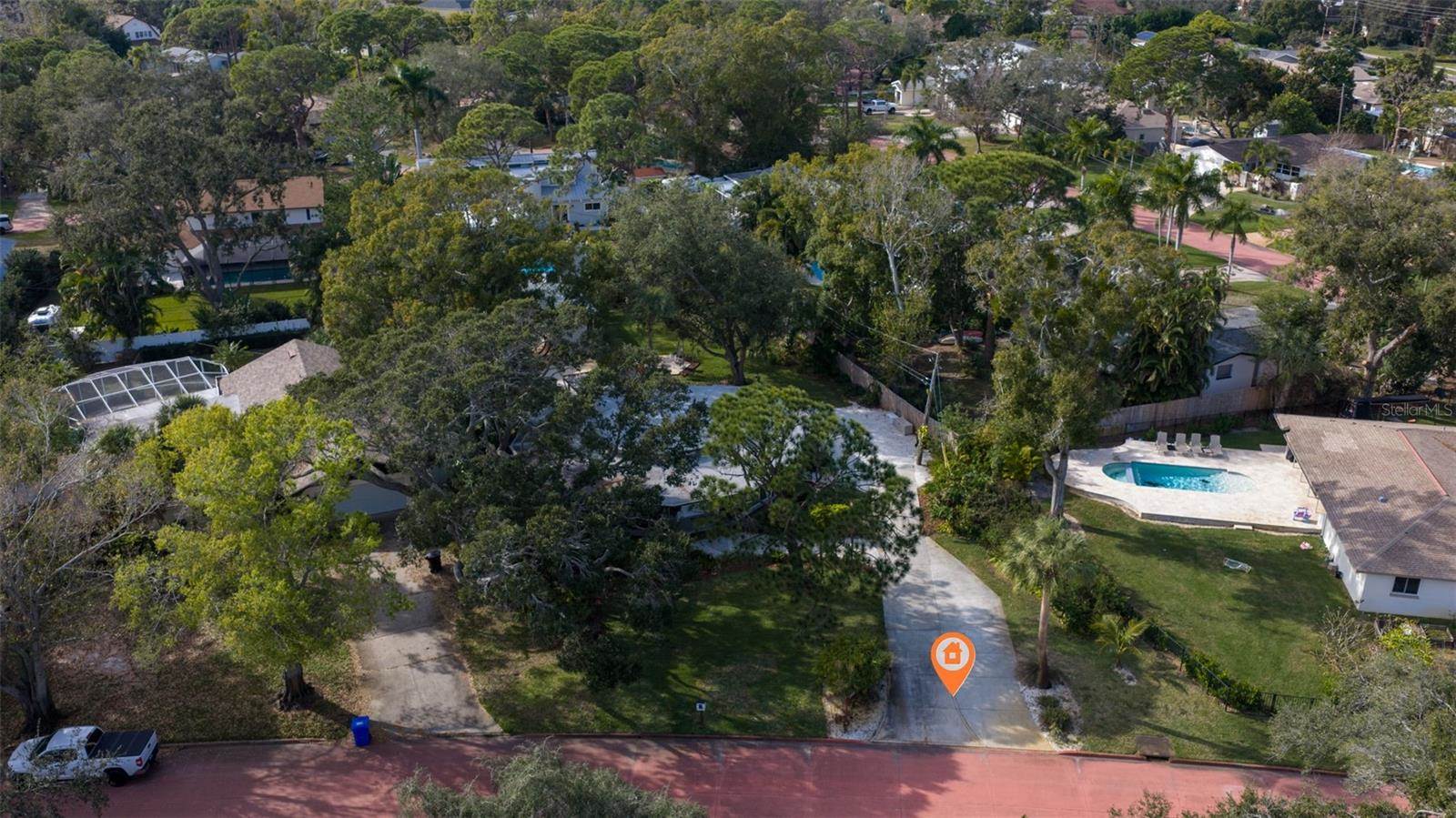 7117 Sunshine Drive South, Saint Petersburg, FL 33705