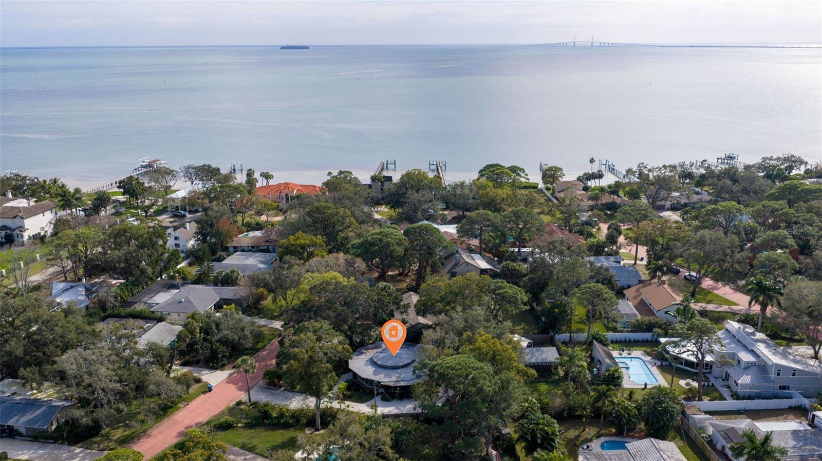 7117 Sunshine Drive South, Saint Petersburg, FL 33705