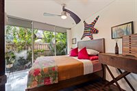 7117 Sunshine Drive South, Saint Petersburg, FL 33705