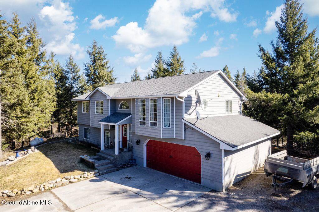 34517 North Hayden Dr, Spirit Lake, ID 83869