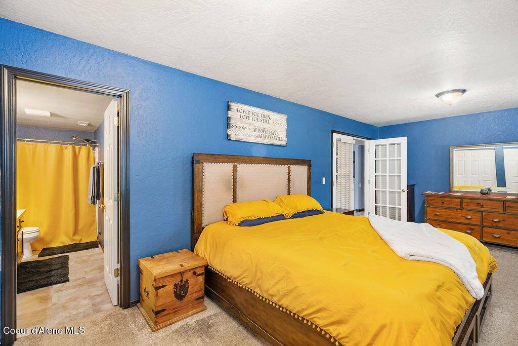 34517 North Hayden Dr, Spirit Lake, ID 83869