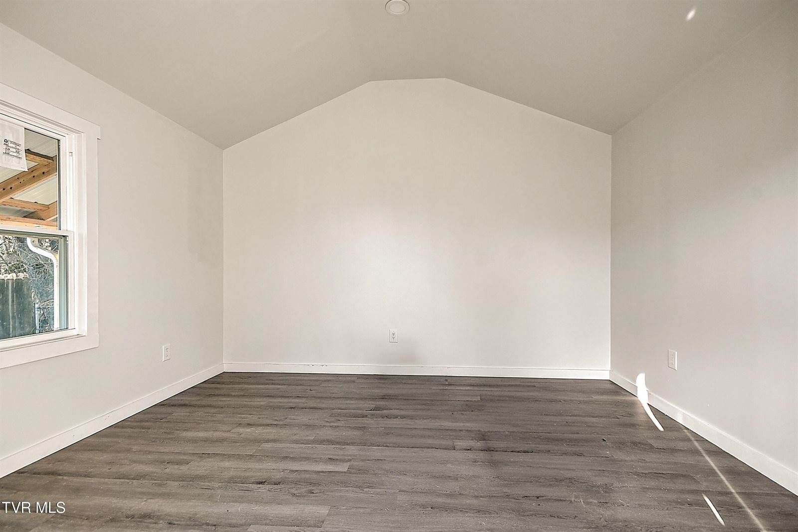 410 West Highland Road, Johnson City, TN 37604