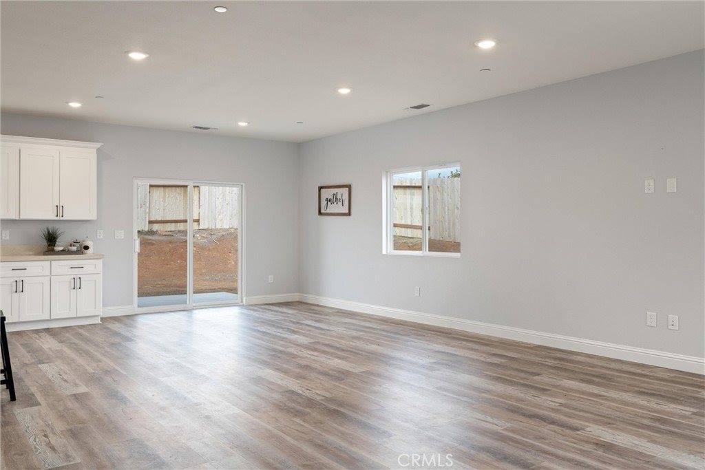 1863 Conifer, Paradise, CA 95969