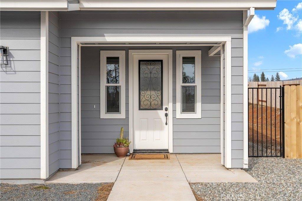 1863 Conifer, Paradise, CA 95969