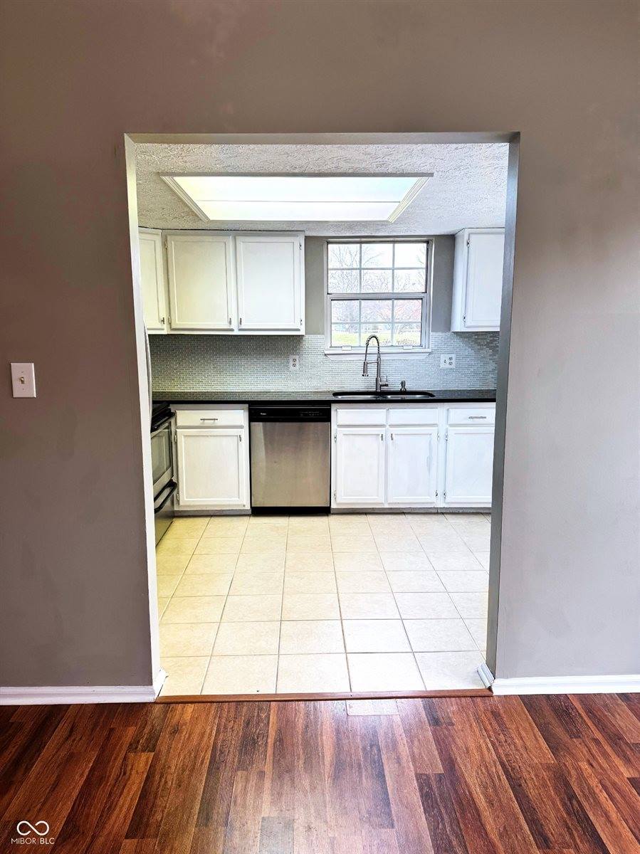 7620 Castleton Farms North Drive, Indianapolis, IN 46256