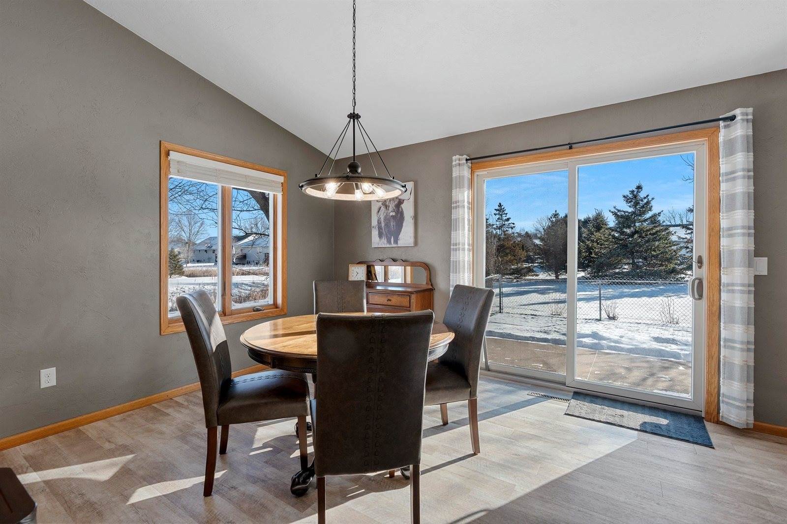 1826 N Lily of The Valley Drive, Greenville, WI 54942