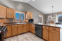 1826 N Lily of The Valley Drive, Greenville, WI 54942