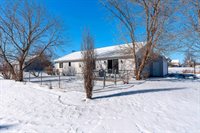 1826 N Lily of The Valley Drive, Greenville, WI 54942