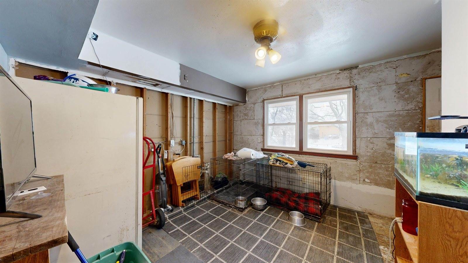 3012 Willow Dr, La Crosse, WI 54601