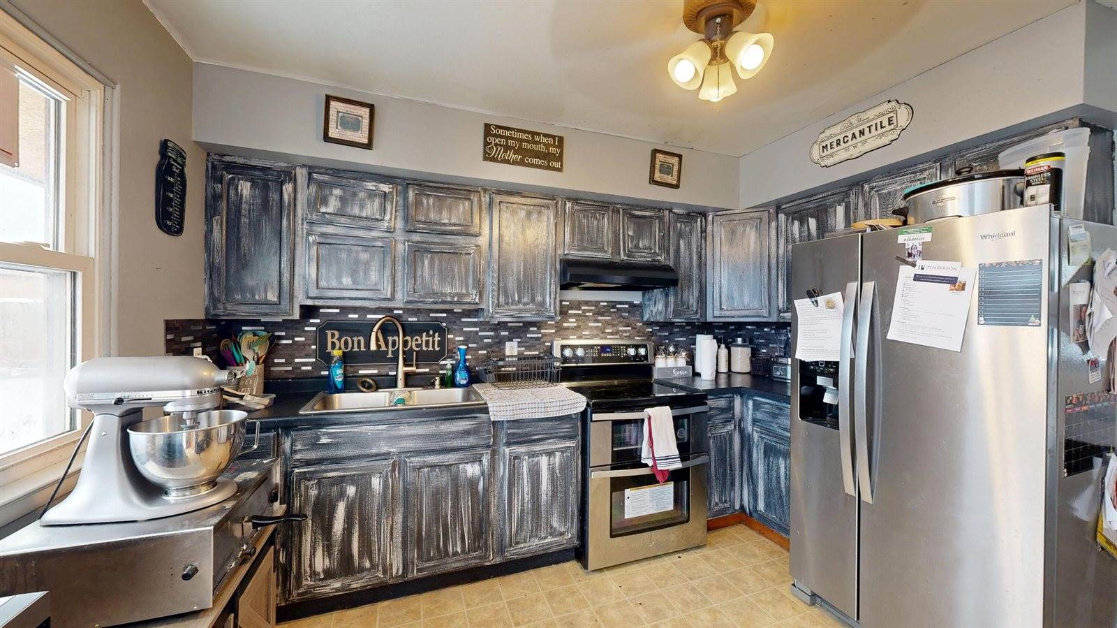 3012 Willow Dr, La Crosse, WI 54601