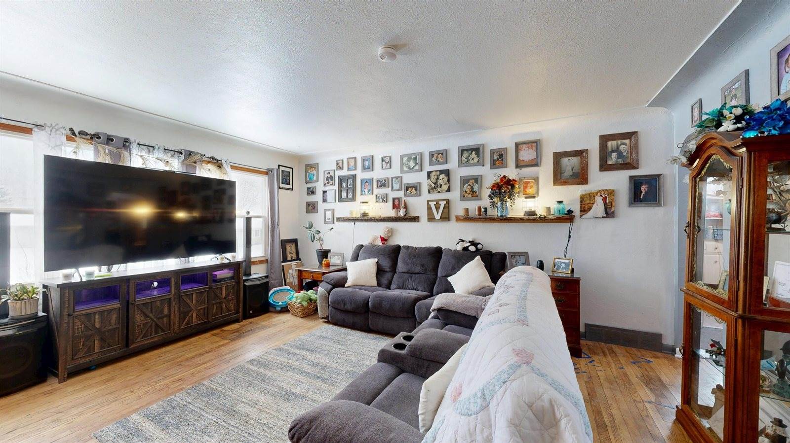 3012 Willow Dr, La Crosse, WI 54601