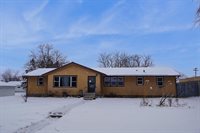 3012 Willow Dr, La Crosse, WI 54601