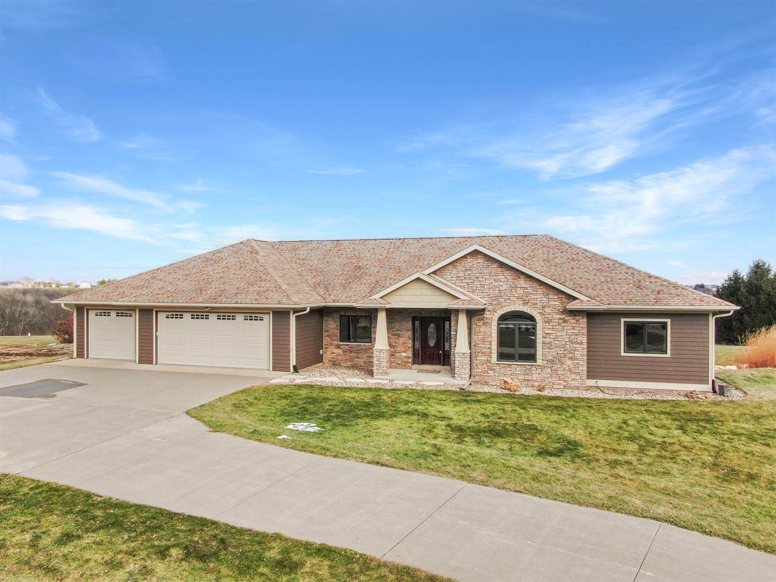 S3358 Hass Ln, Harmony, WI 54665