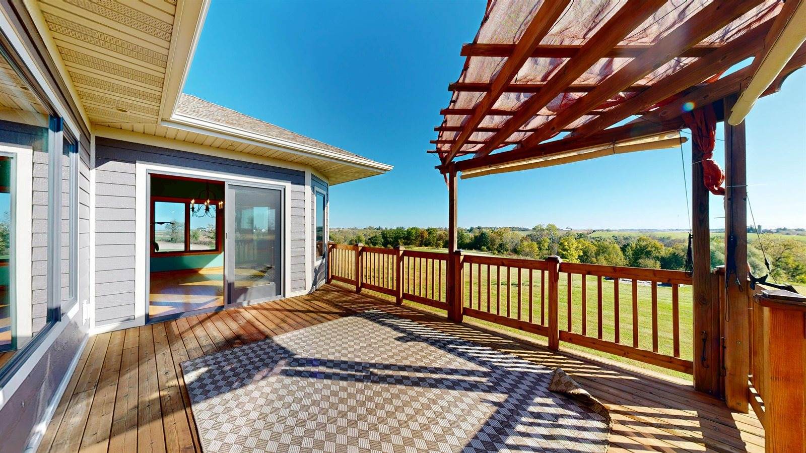 S3358 Hass Ln, Harmony, WI 54665