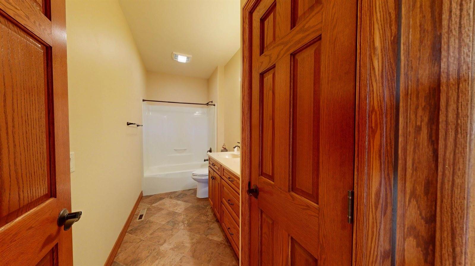 S3358 Hass Ln, Harmony, WI 54665