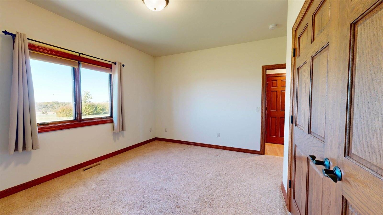 S3358 Hass Ln, Harmony, WI 54665