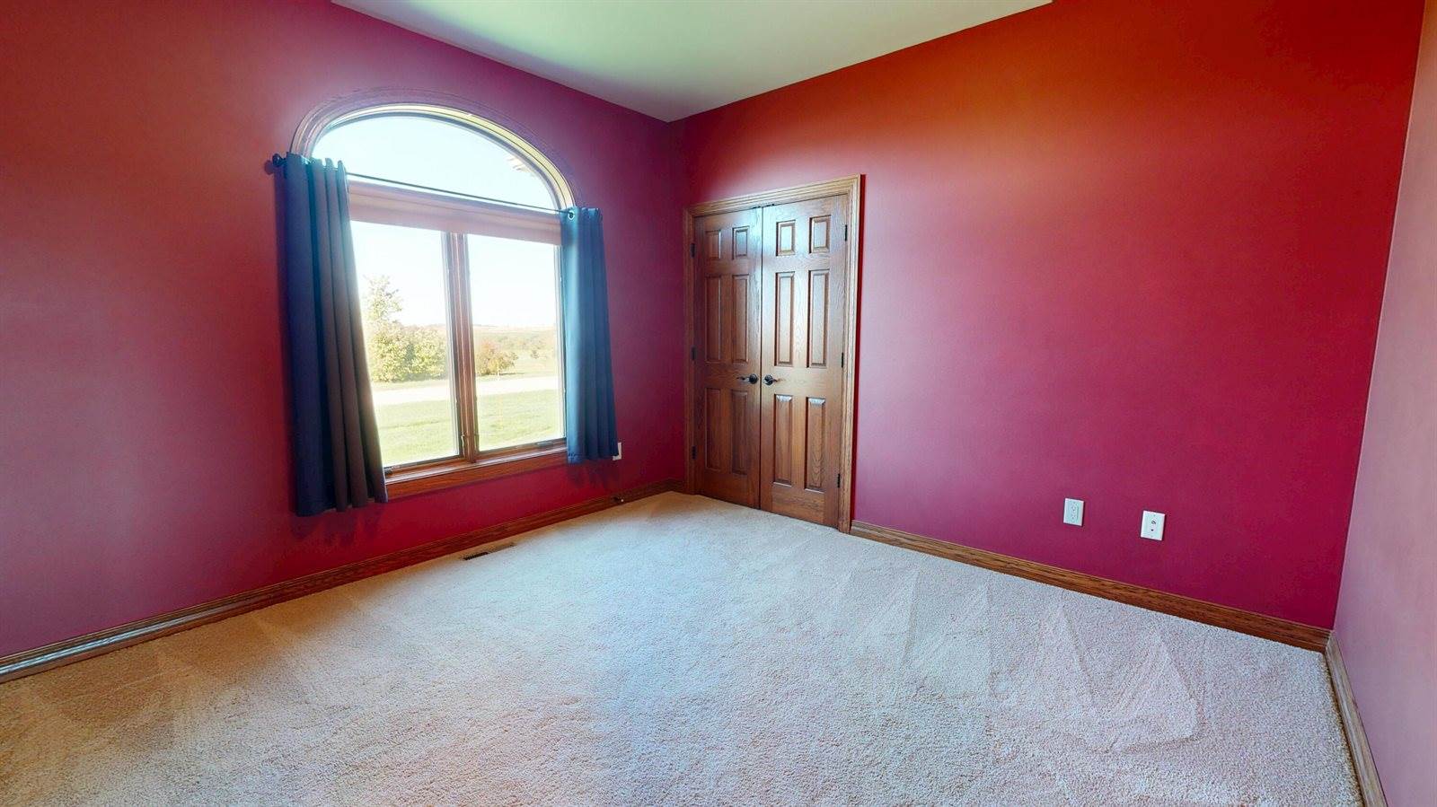 S3358 Hass Ln, Harmony, WI 54665