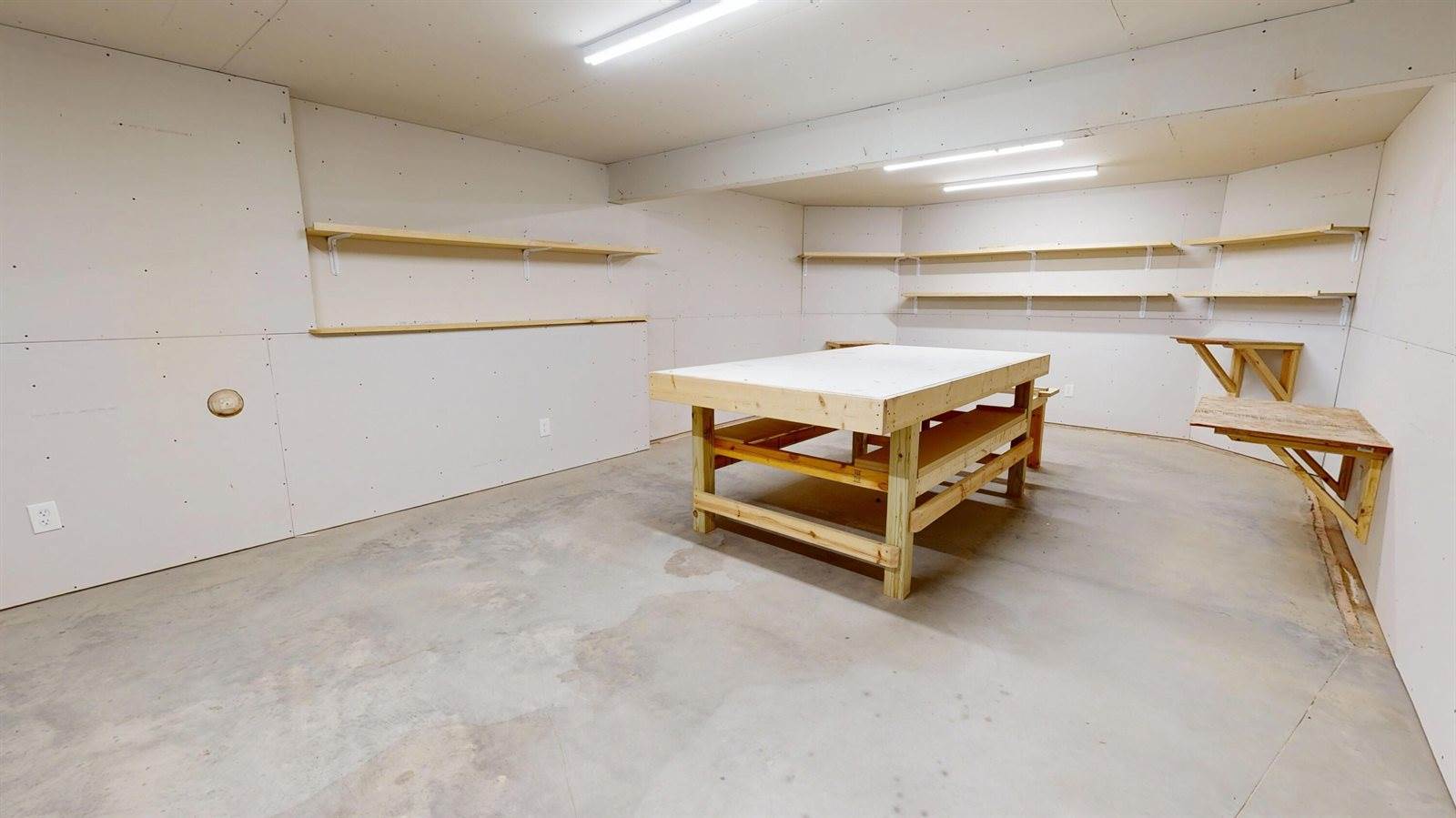 S3358 Hass Ln, Harmony, WI 54665