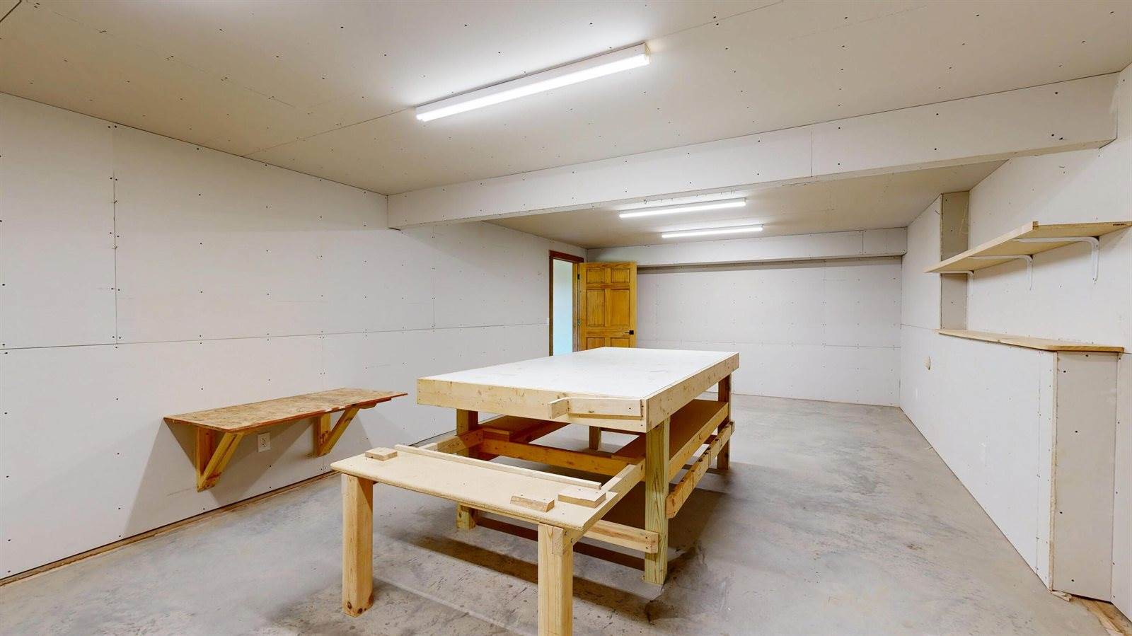 S3358 Hass Ln, Harmony, WI 54665