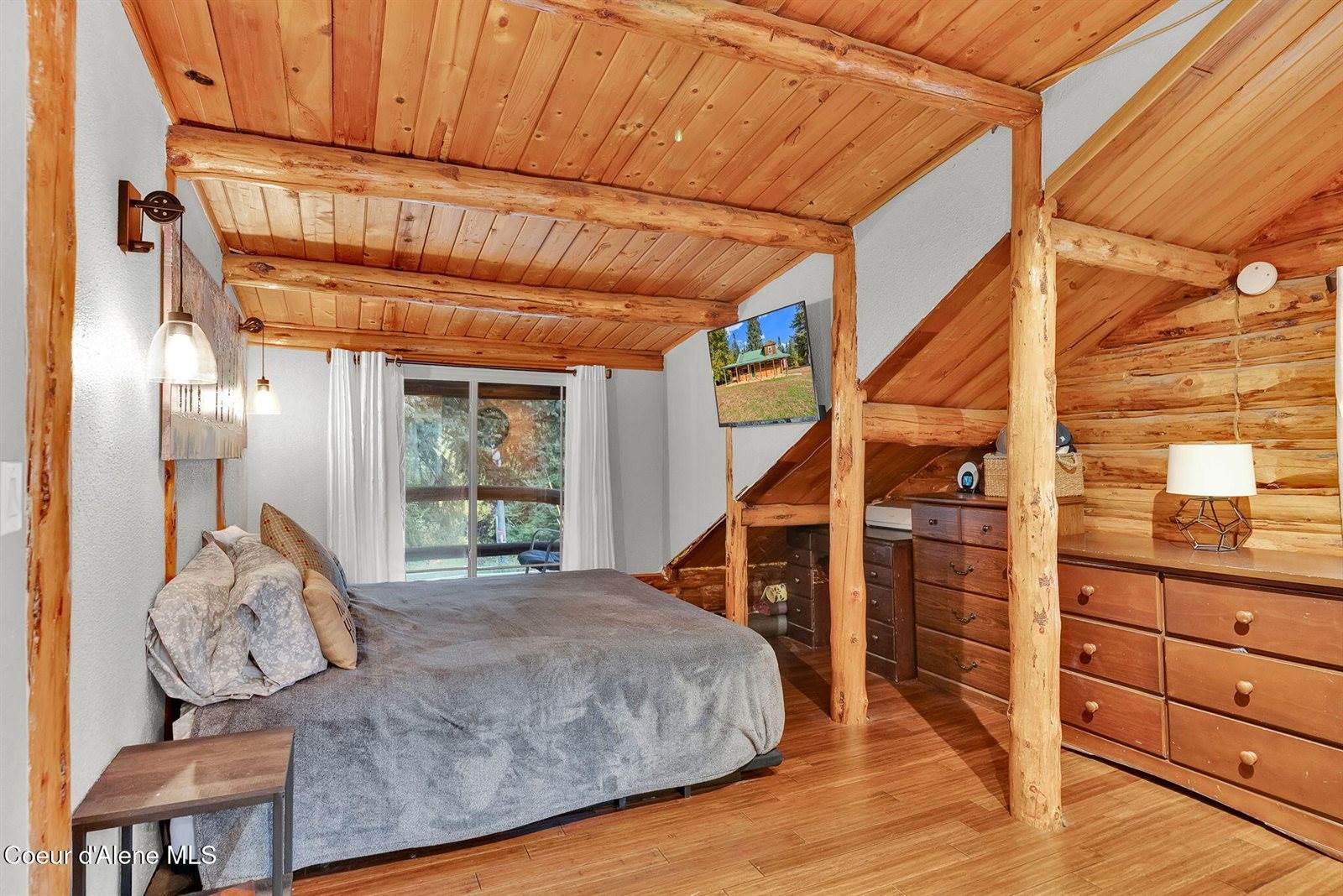 5077 West Nursery Ln, Spirit Lake, ID 83869