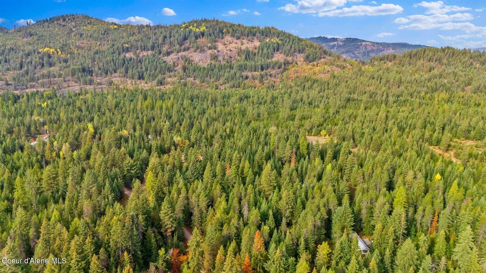 5077 West Nursery Ln, Spirit Lake, ID 83869