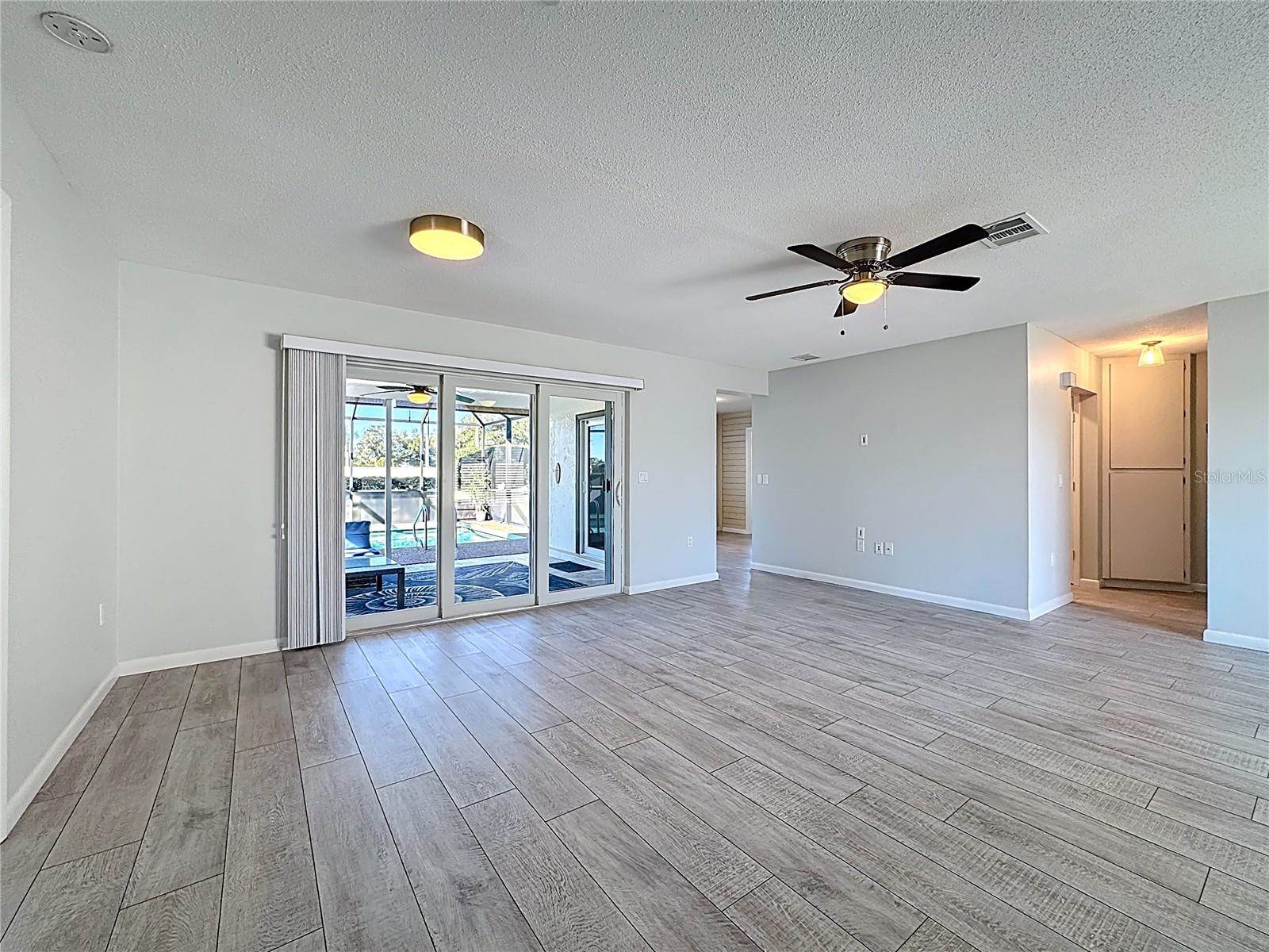 1614 Honey Court, Venice, FL 34293