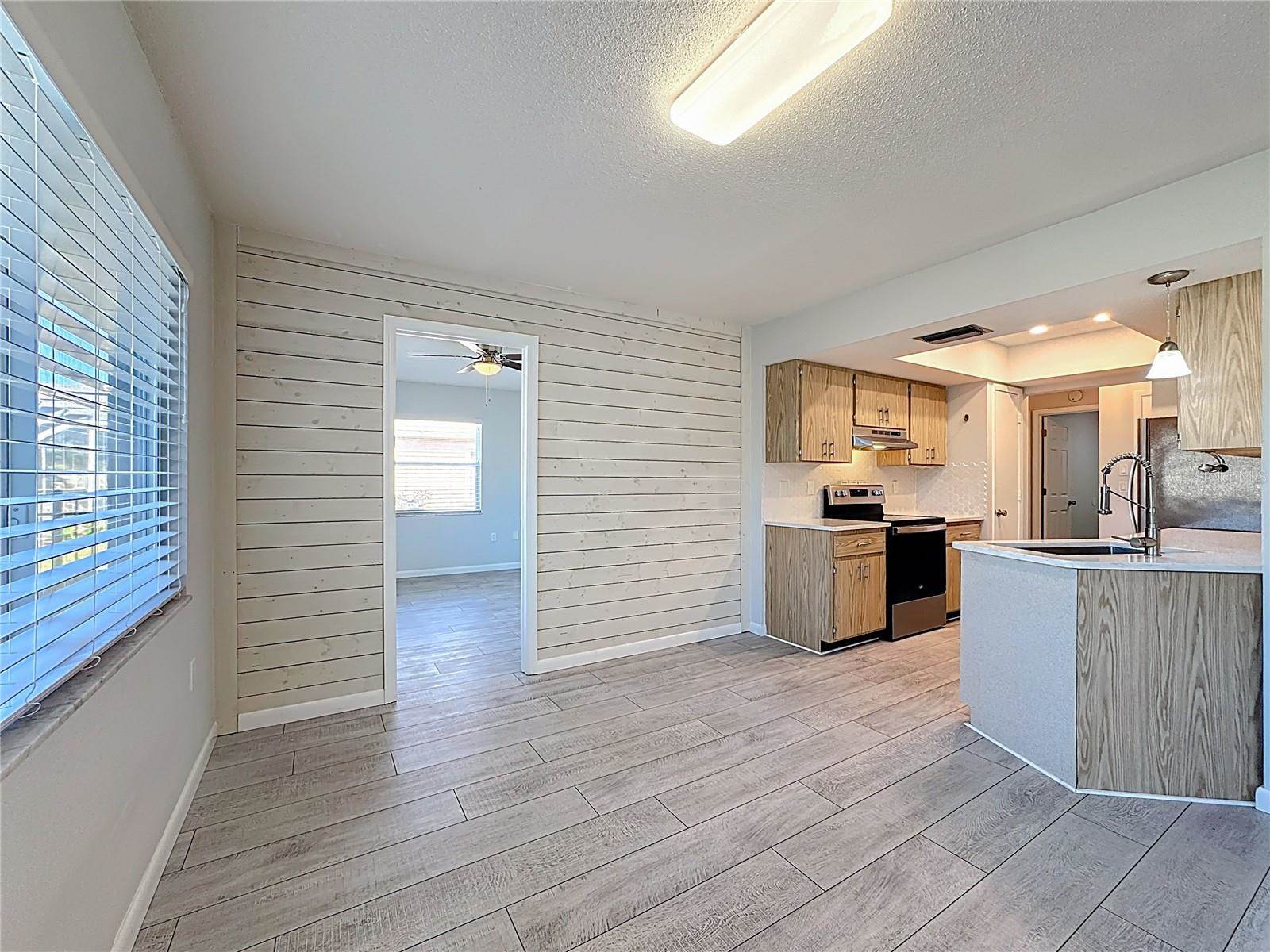 1614 Honey Court, Venice, FL 34293