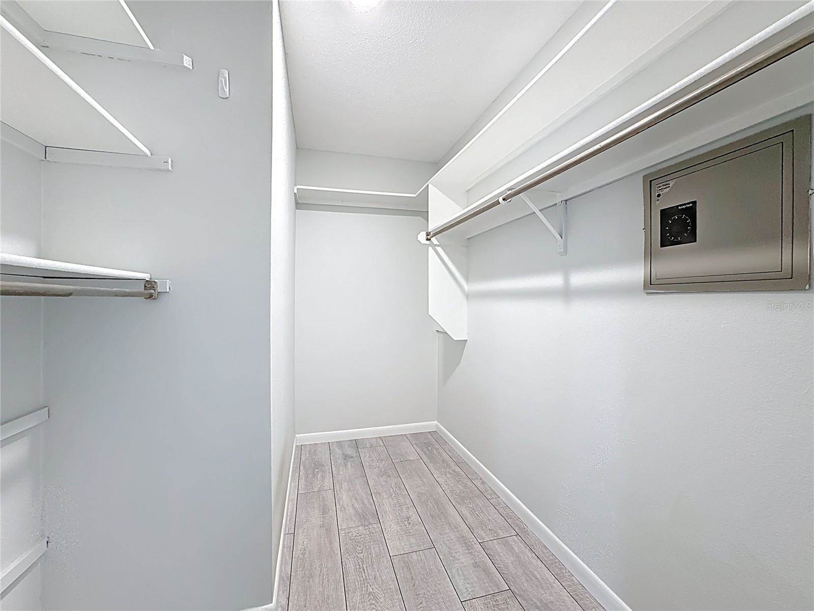 1614 Honey Court, Venice, FL 34293