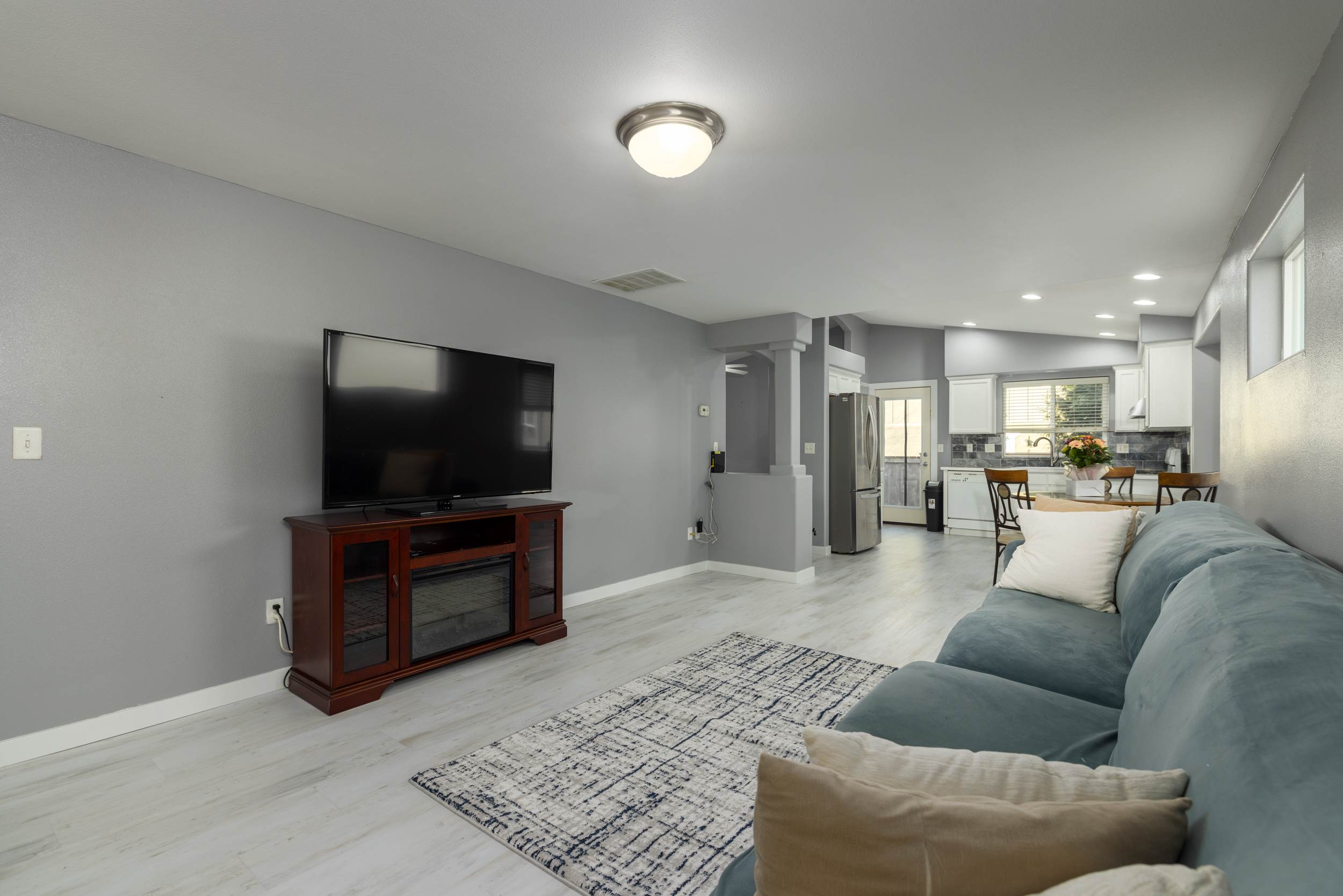 250 Dallas St, Mount Vernon, WA 98274