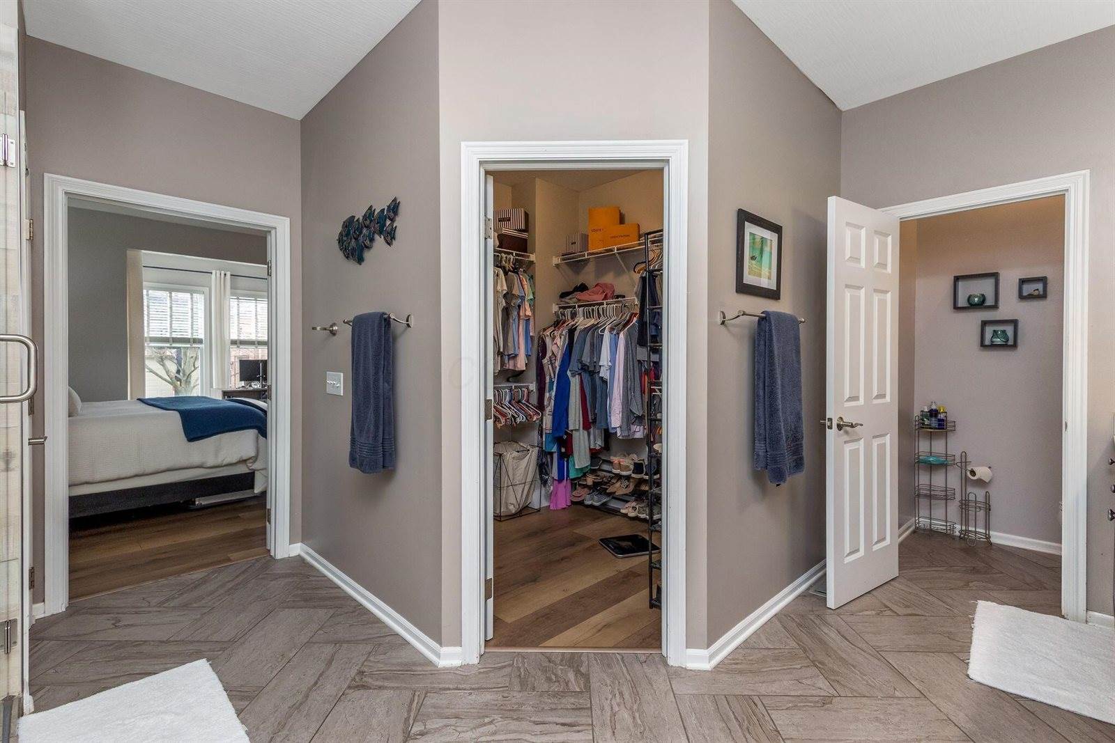 7231 Sumption Drive, New Albany, OH 43054