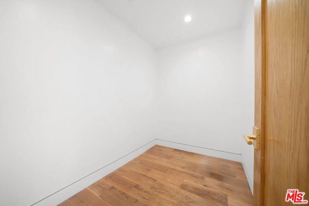 5252 Range View Avenue, Los Angeles, CA 90042