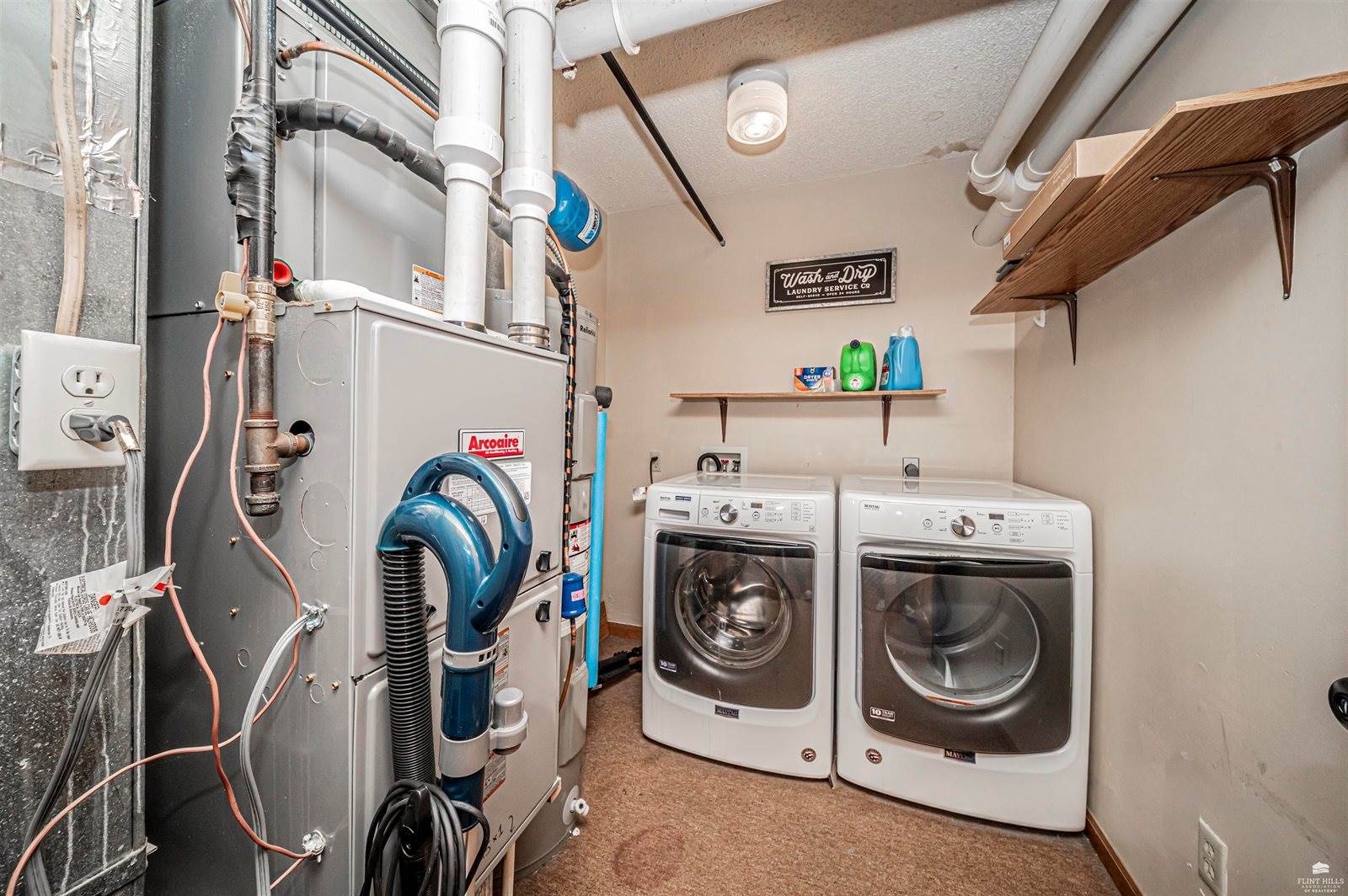 3223 Weaver Drive, Milford, KS 66514